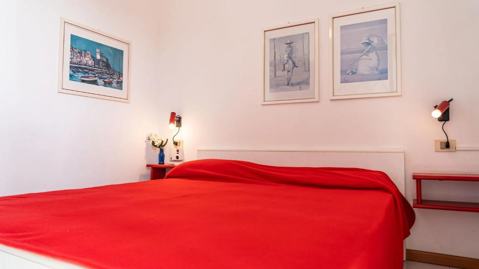 Nice Apartment With Sunny Terrace In Bibione