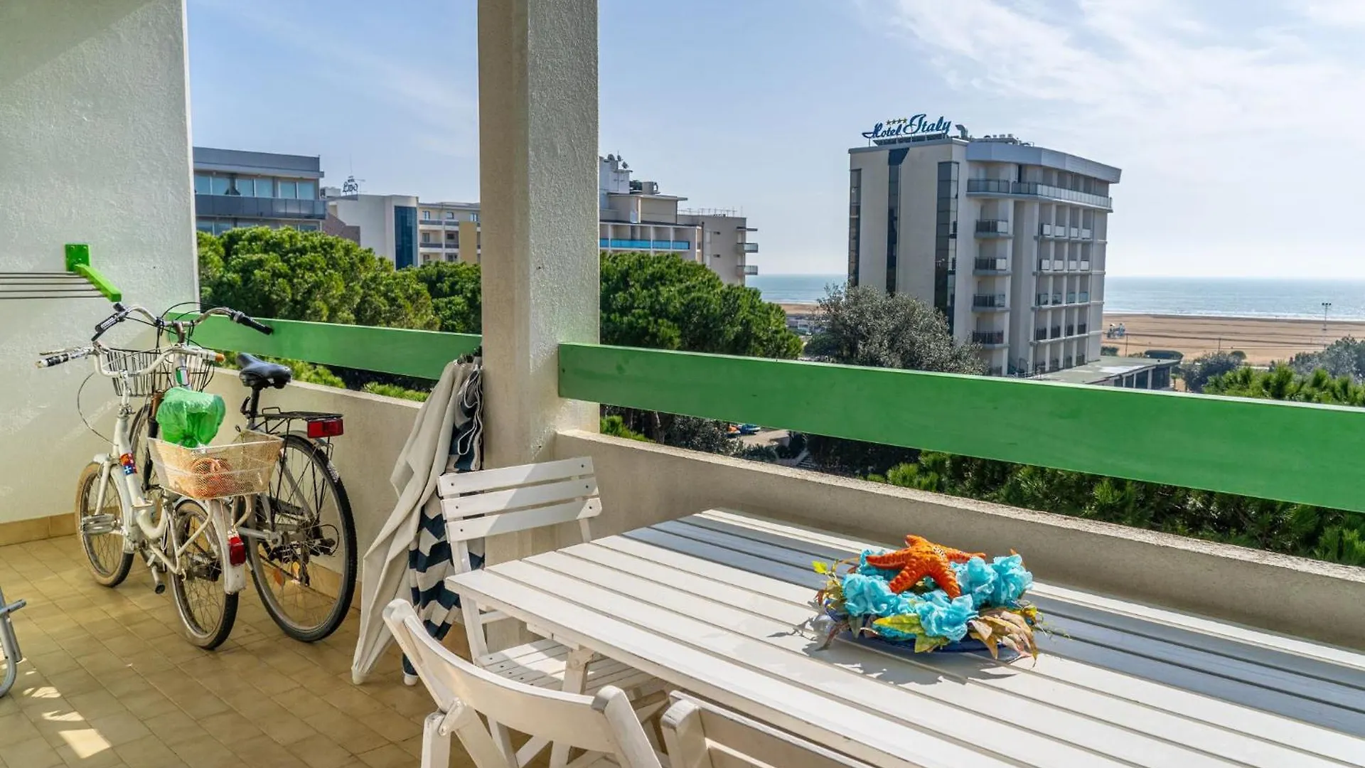 Nice Apartment With Sunny Terrace In Bibione