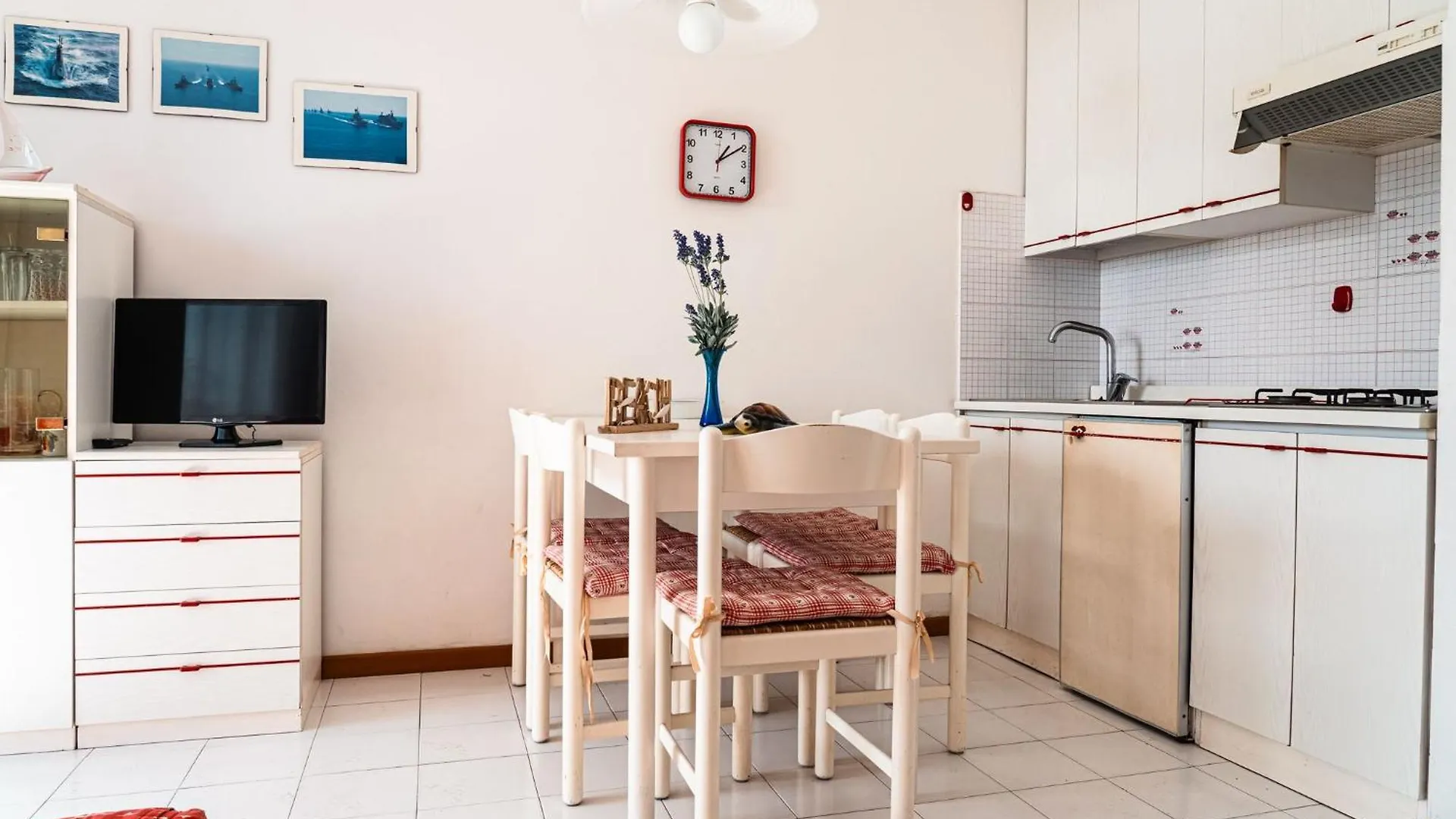 Nice Apartment With Sunny Terrace In Bibione
